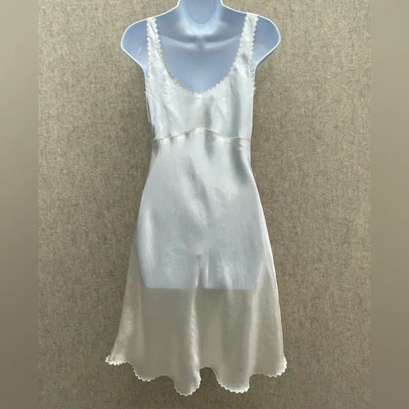 Custom Handmade Full Slip VTG Bespoke, 32-34 (small) - Picture 3 of 8